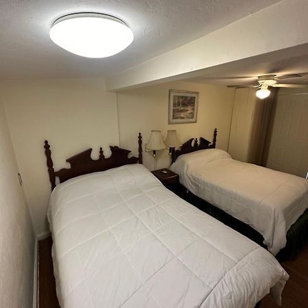 Gaard Motel フォックスボロ エクステリア 写真